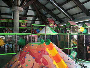 ملعب داخلي ناعم في البوسنة والهرسك