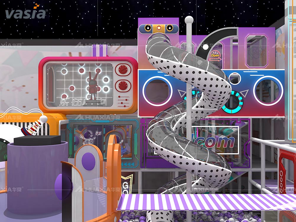 ملعب داخلي z0004