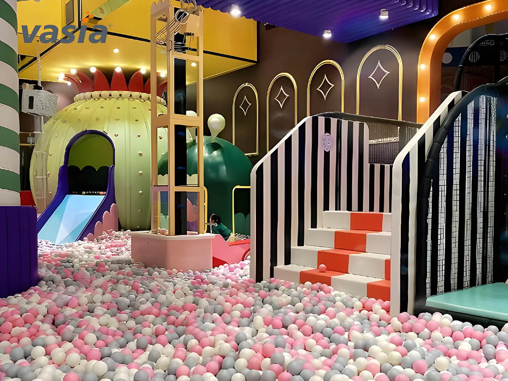 ملعب داخلي M0015